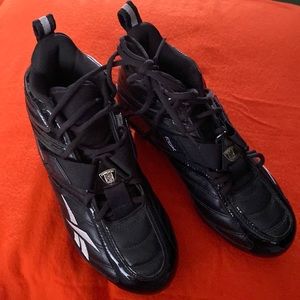 Reebok NFL football cleats men’s size 8